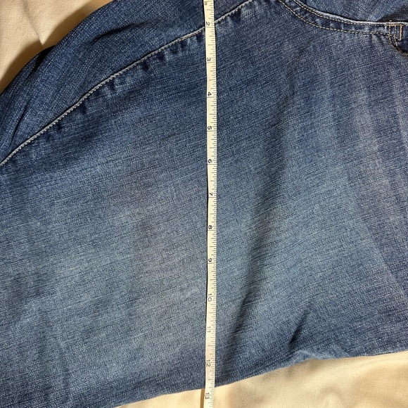 Torrid Blue Ankle Cropped Jeans with Subtle Fading - Picture 4 of 6